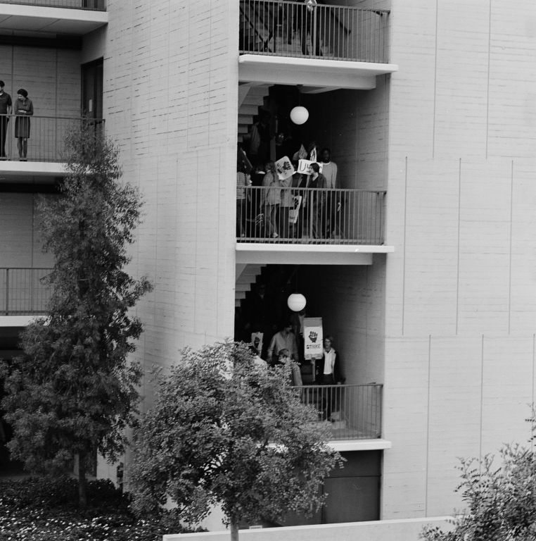 ucsdureyhallstairs