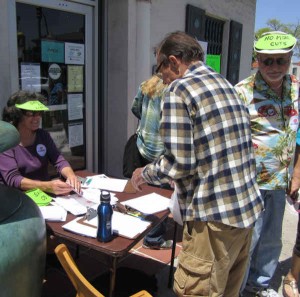 OB library rally 4-30-11 009-ed-sm