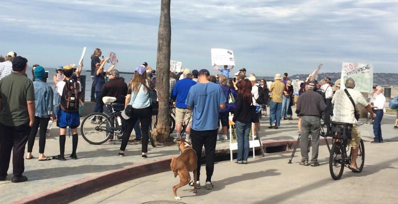 ob-trump-protest-11-19-mh-10